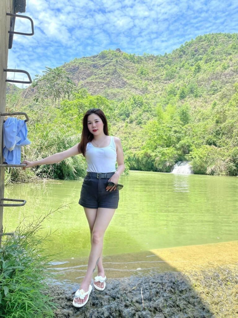 Hình Ảnh Xe Và Gái Đẹp Xu Hướng Mới Trong Thế Giới Số Và Thổi Luồng Gió Mới Cho Nghệ Thuật Số